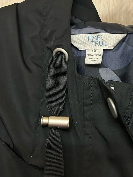 Time and Tru Black Raincoat Windbreaker Jacket - Size 1XL - Picture 4 of 6